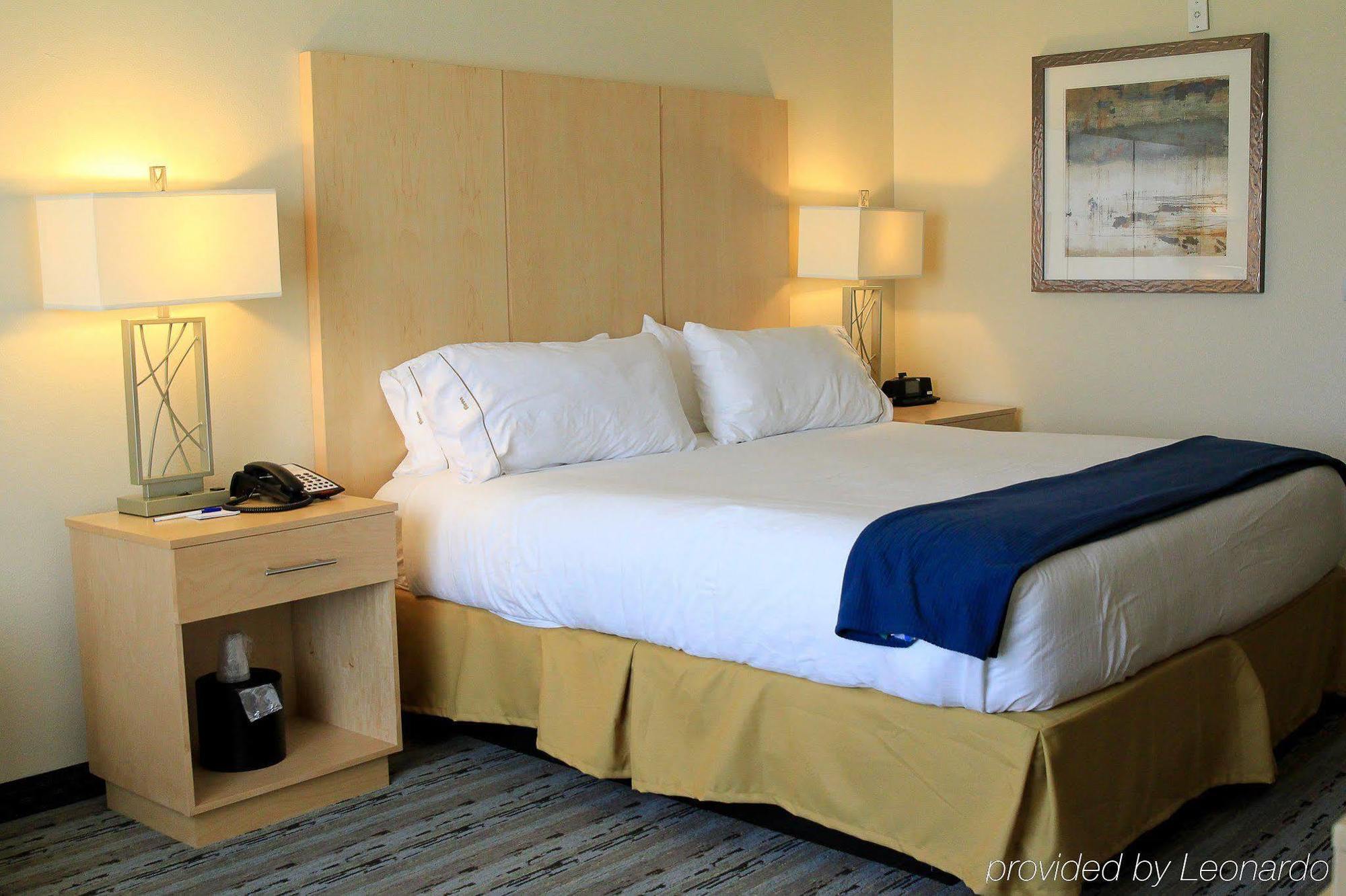 Holiday Inn Express & Suites San Antonio Brooks City Base, An Ihg Hotel Exteriér fotografie